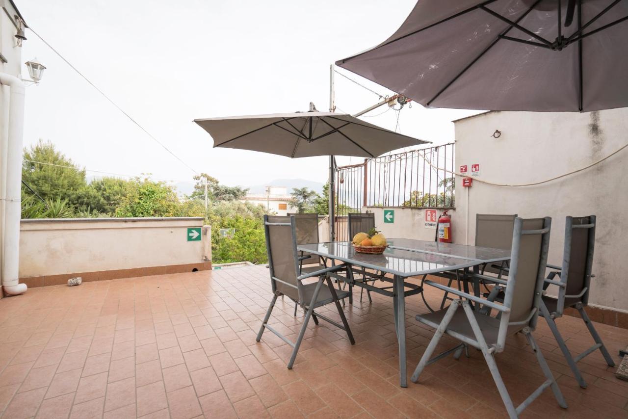 Villa Vesuviana Torre del Greco Exteriör bild